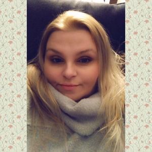 Meet your Posher, Becky